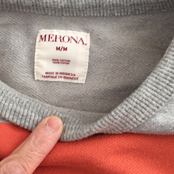 3 items for $25. Striped sweatshirt - Picture 2 of 3